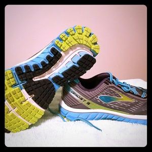 Women's Brooks Ghost 9 Running Shoe